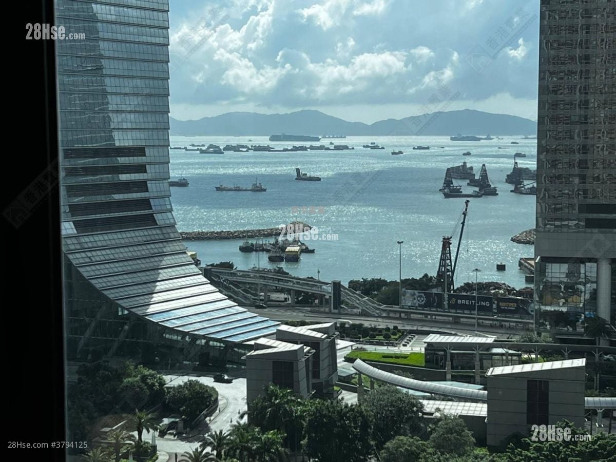 The Arch Rental 1 Bedroom , 1 Bathroom 420 ft²