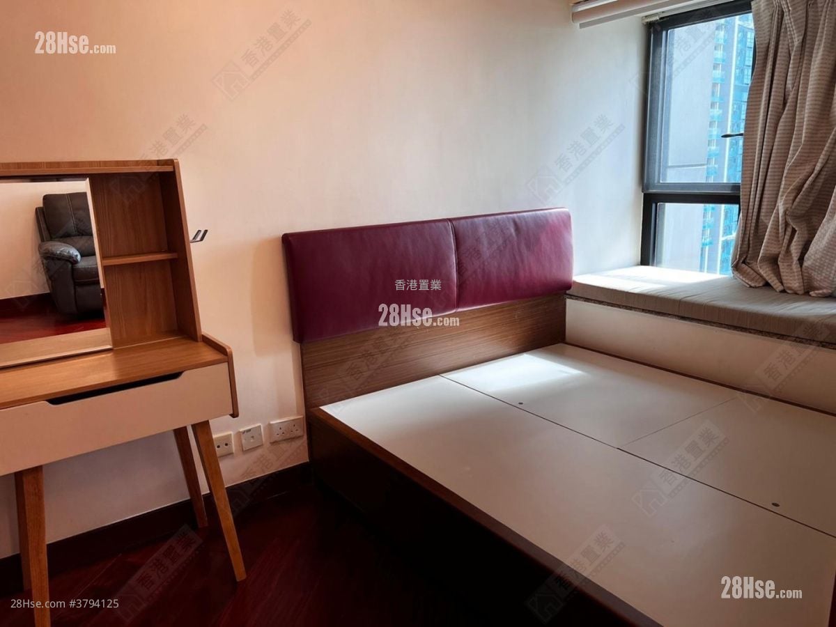 The Arch Rental 1 Bedroom , 1 Bathroom 420 ft²