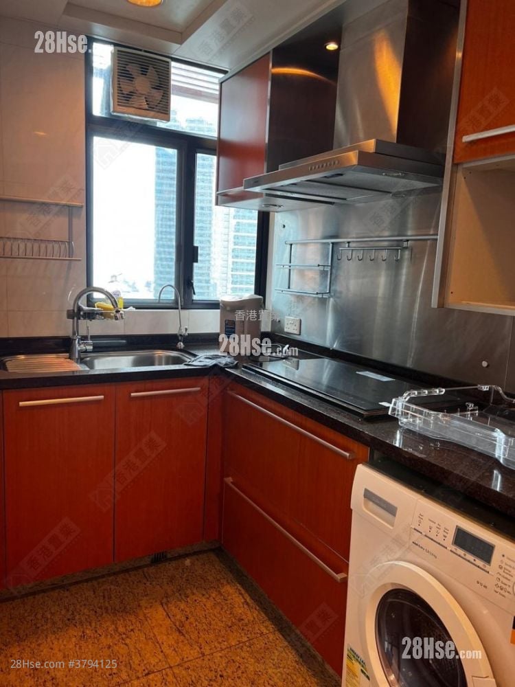 The Arch Rental 1 Bedroom , 1 Bathroom 420 ft²