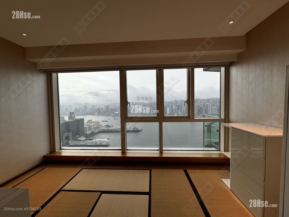 The Harbourside Sell 4 Bedrooms 1,713 ft²