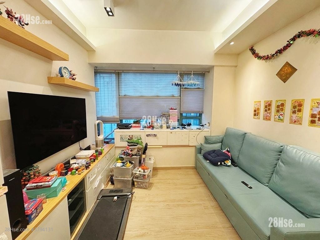 名逸居 售盘 2 房 , 1 浴室 551 平方尺