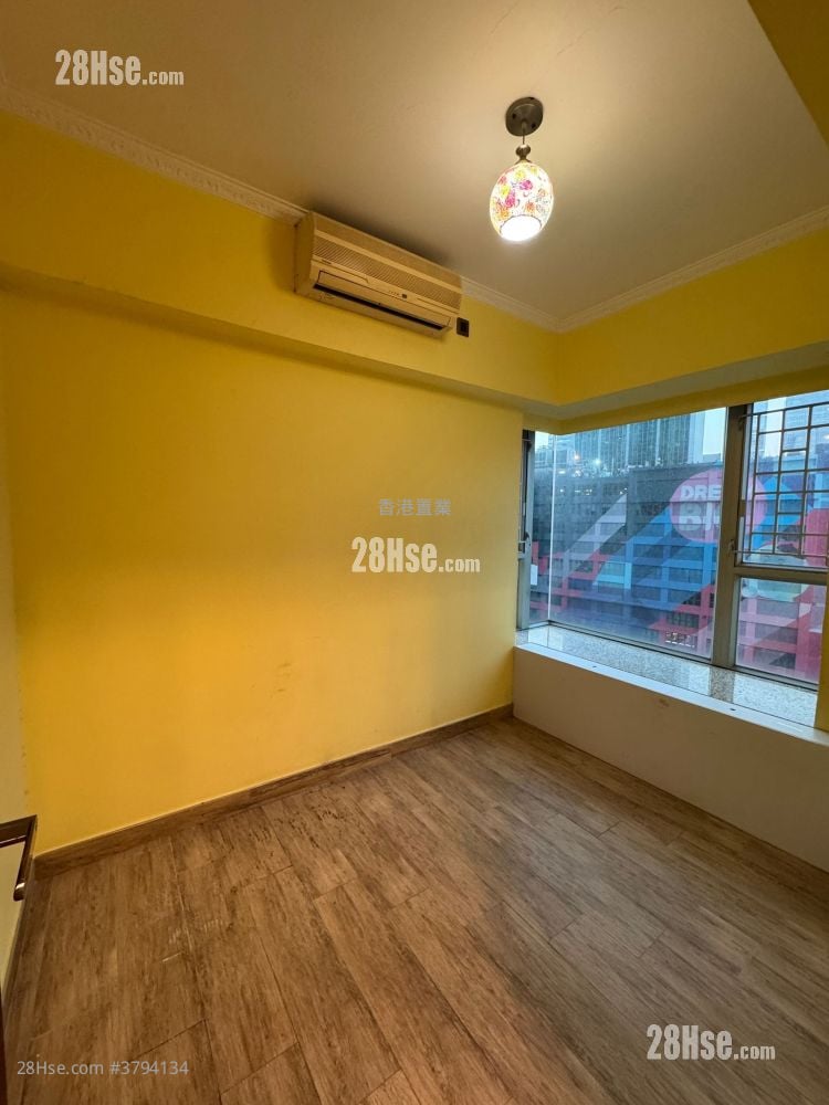 The Pacifica Sell 2 Bedrooms , 1 Bathroom 447 ft²