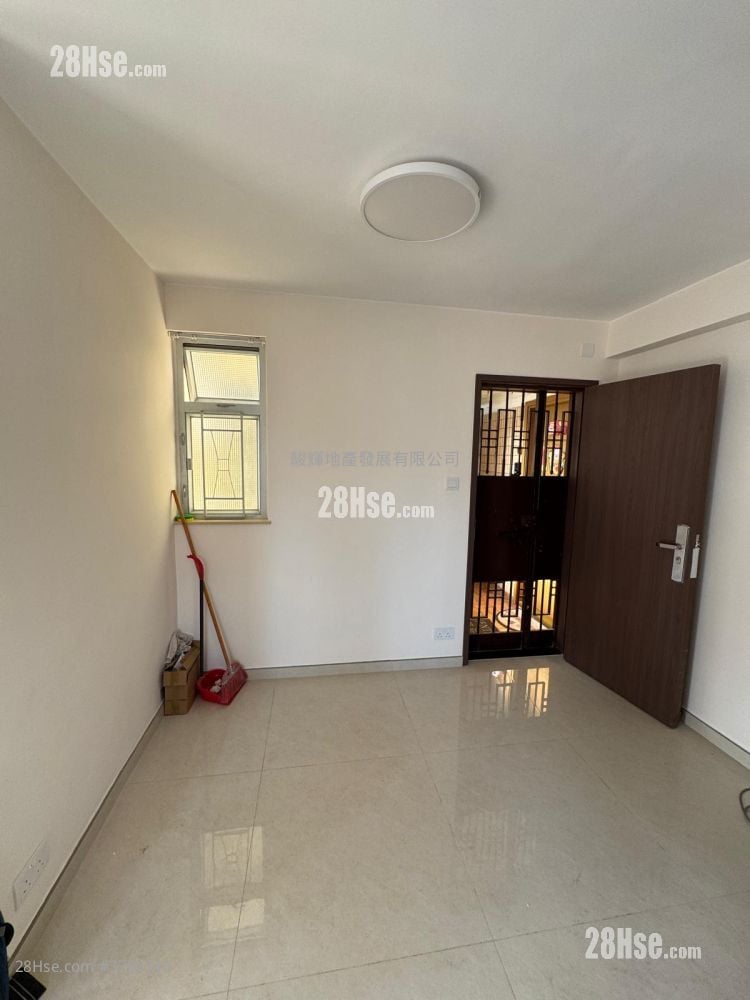 Shun Hing Building Rental 2 Bedrooms , 1 Bathroom 429 ft²