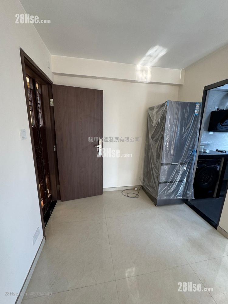 Shun Hing Building Rental 2 Bedrooms , 1 Bathroom 429 ft²