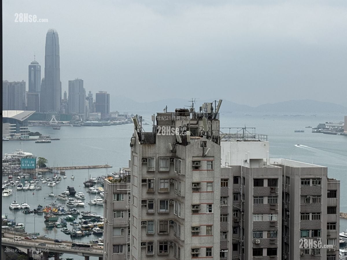 Wilson Court Sell 1 Bedroom , 1 Bathroom 439 ft²