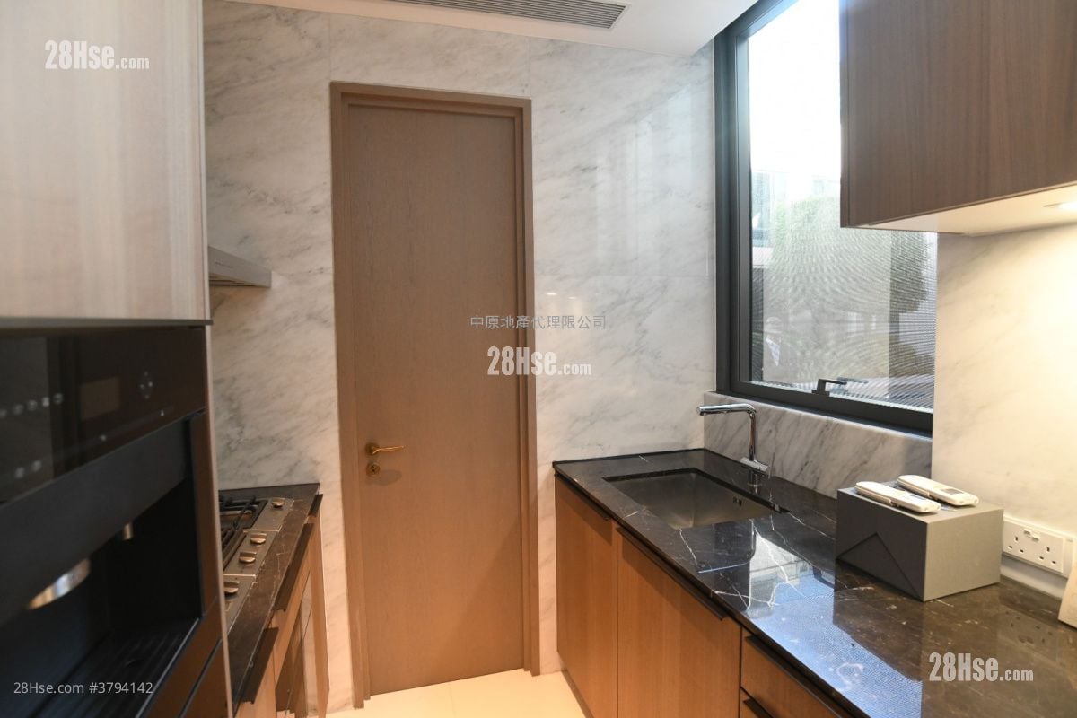 澐沣 售盘 4 房 2,161 平方尺