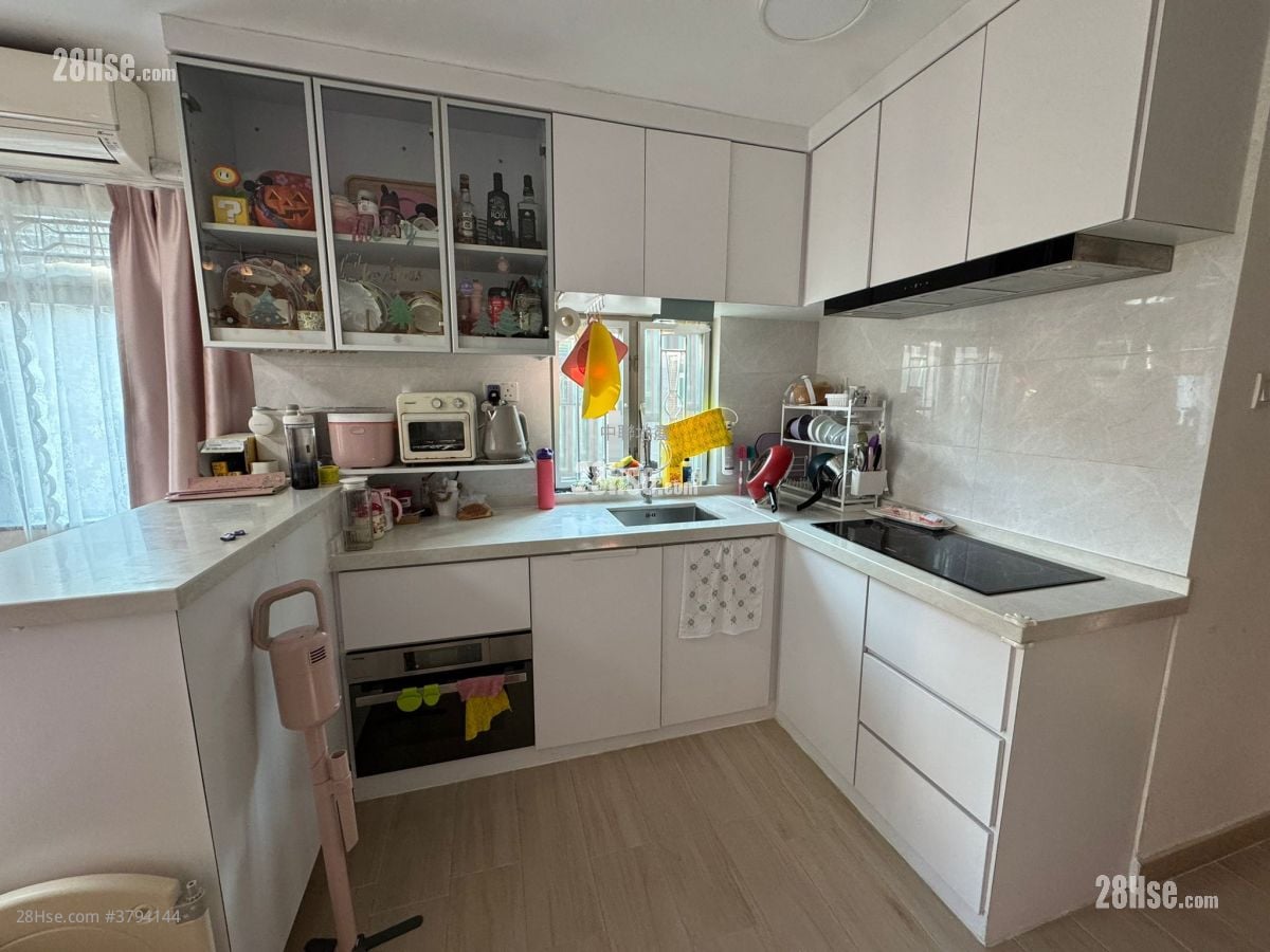 村屋 售盘 2 房 , 1 浴室 500 平方尺