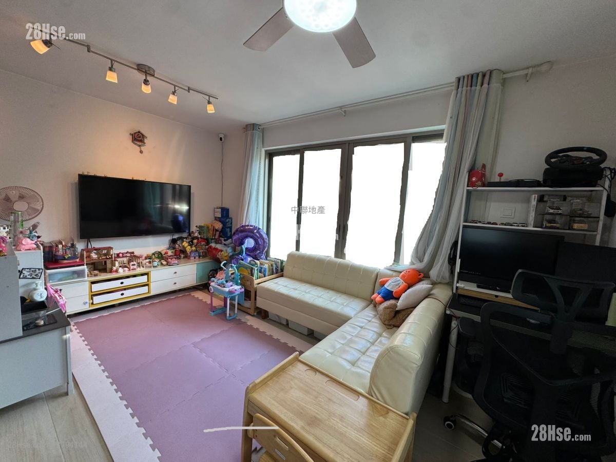 村屋 售盘 2 房 , 1 浴室 500 平方尺