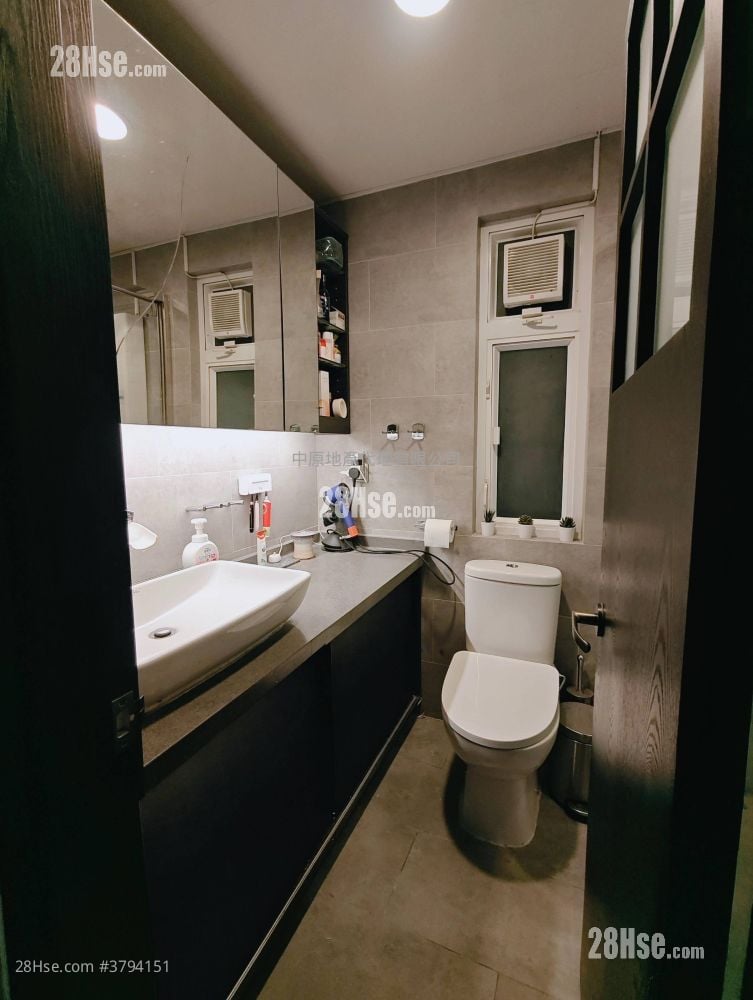 太湖花园 售盘 2 房 518 平方尺