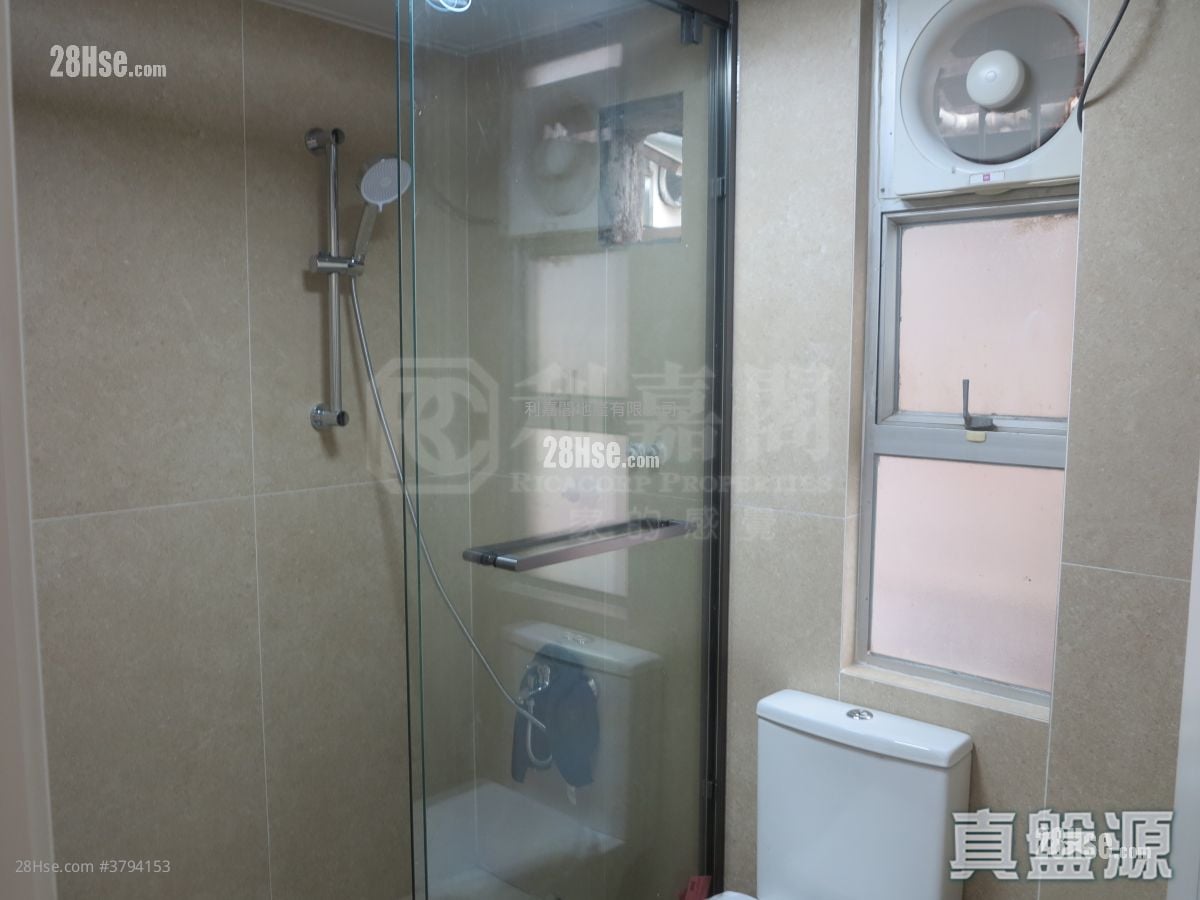 太湖花园 售盘 2 房 355 平方尺