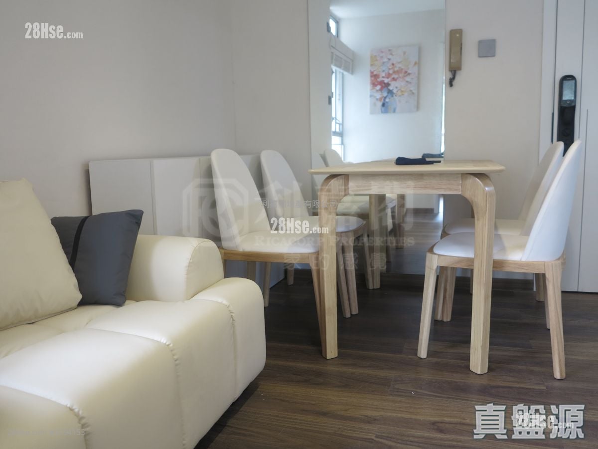 太湖花园 售盘 2 房 355 平方尺