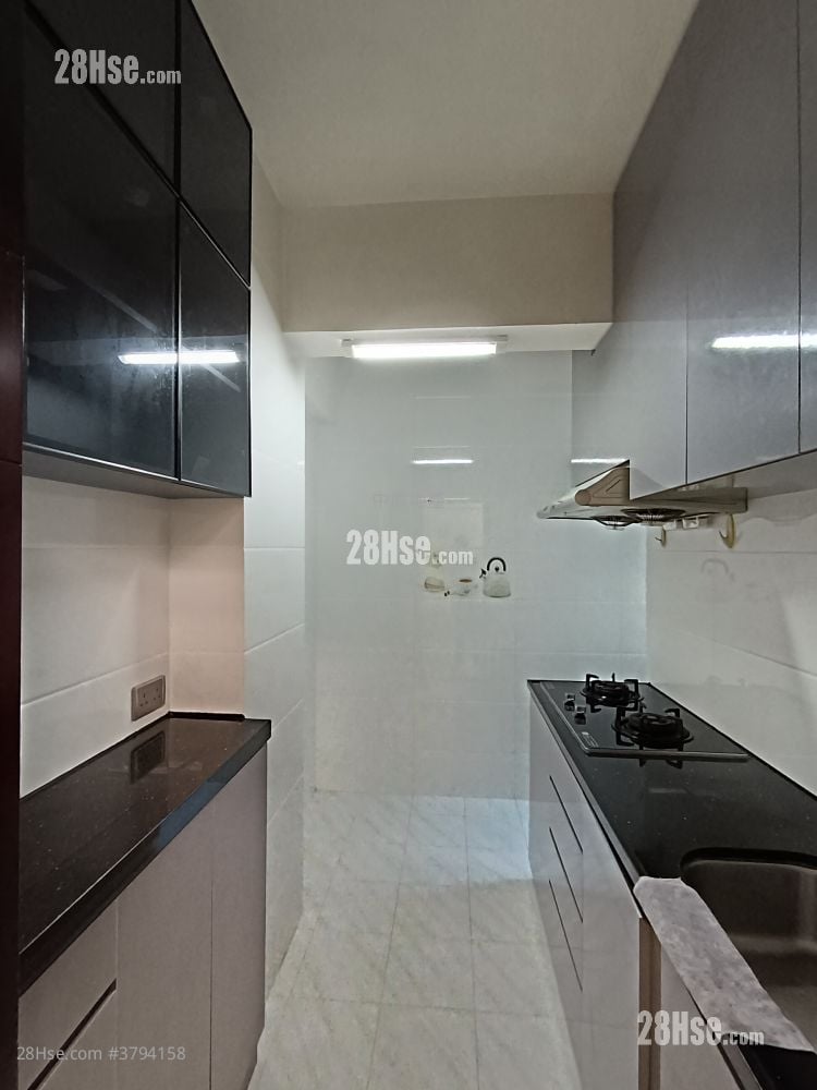 Hong Lok Building Rental 2 Bedrooms , 1 Bathroom 383 ft²