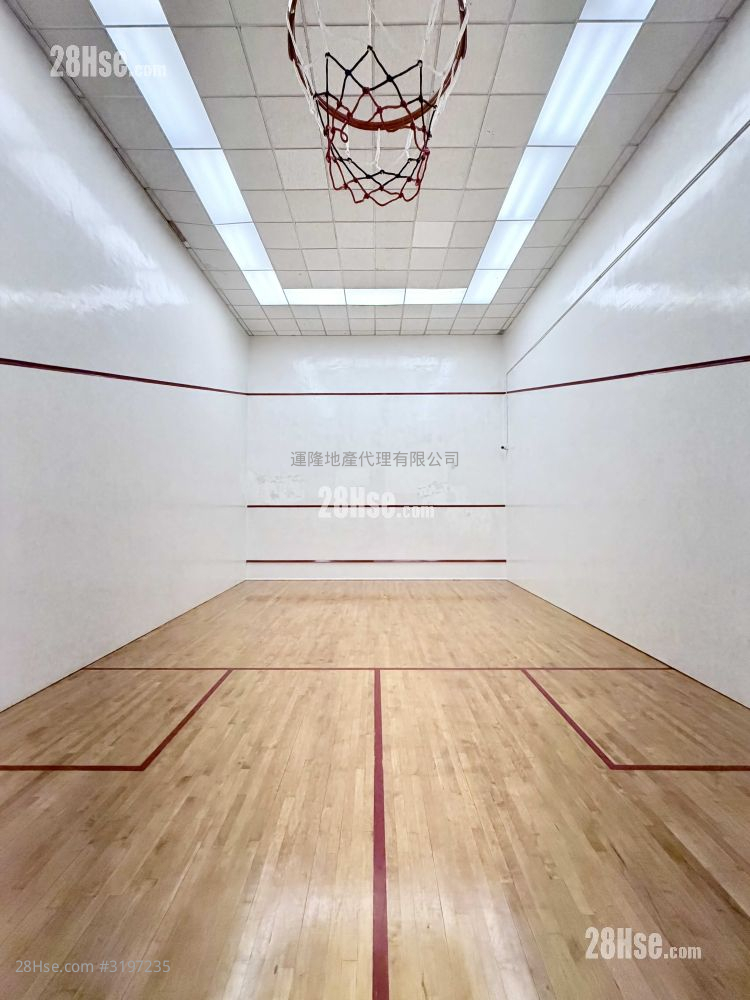 Broadwood Park Rental 3 Bedrooms , 3 Bathrooms 2,451 ft²