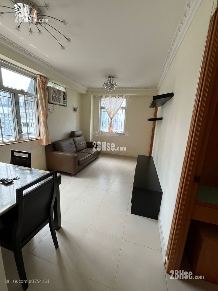 颂贤花园 租盘 2 房 376 平方尺