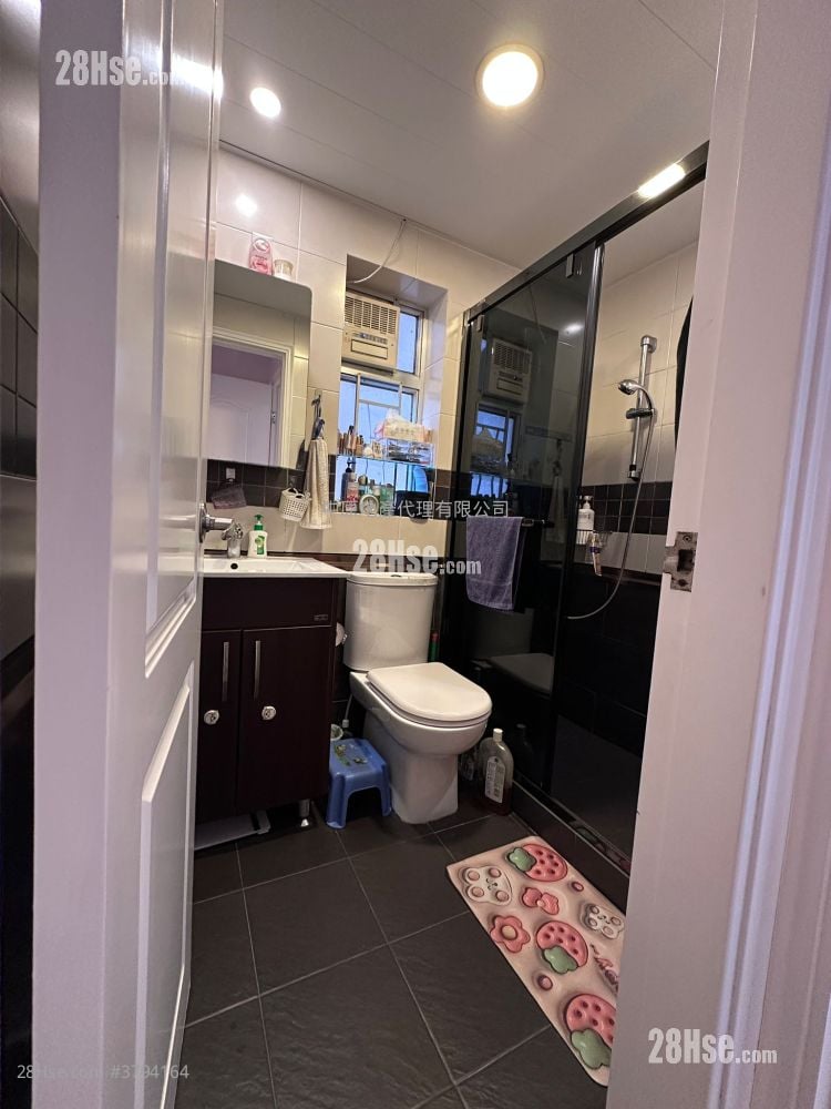 Discovery Park Sell 3 Bedrooms , 2 Bathrooms 682 ft²