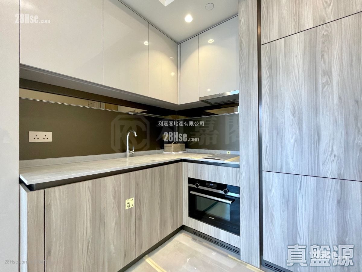 Villa Garda I Rental 2 Bedrooms , 1 Bathroom 417 ft²