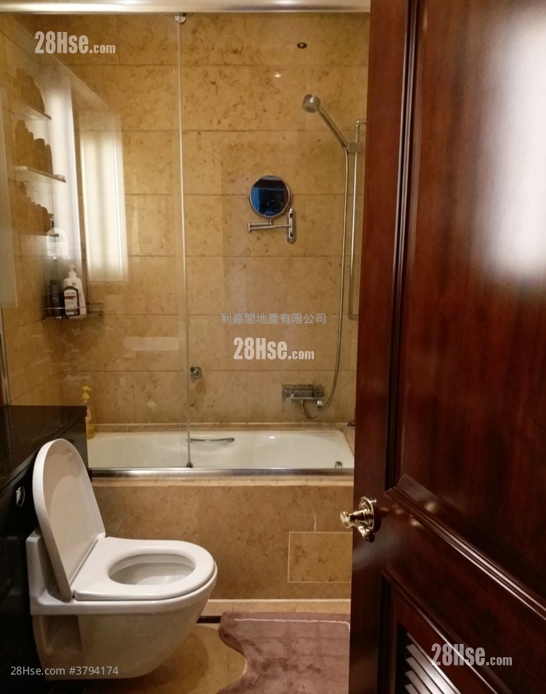 Mount Beacon Sell 4 Bedrooms 2,638 ft²