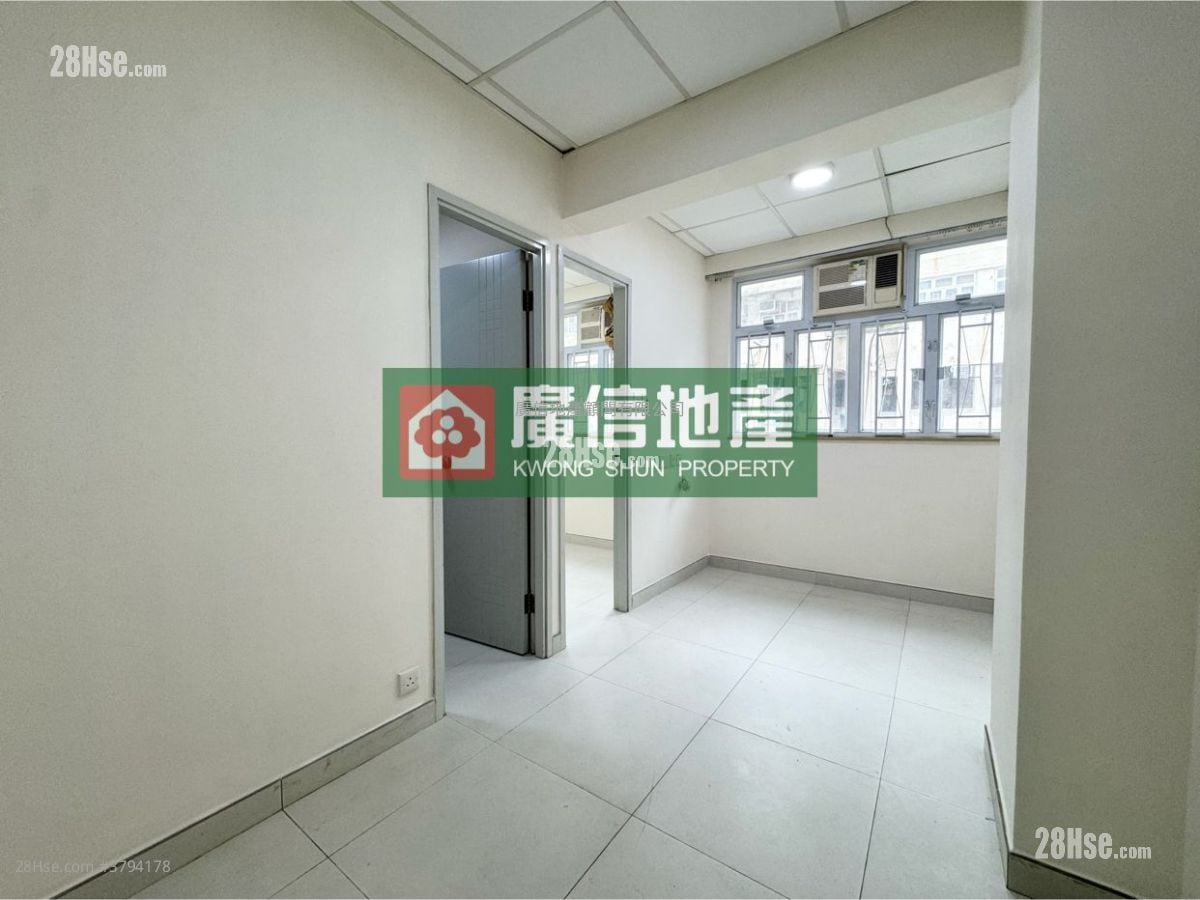 单幢楼房 租盘 2 房 , 1 浴室 230 平方尺