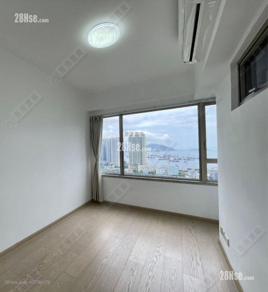 Seaside Sonata Sell 3 Bedrooms , 2 Bathrooms 785 ft²