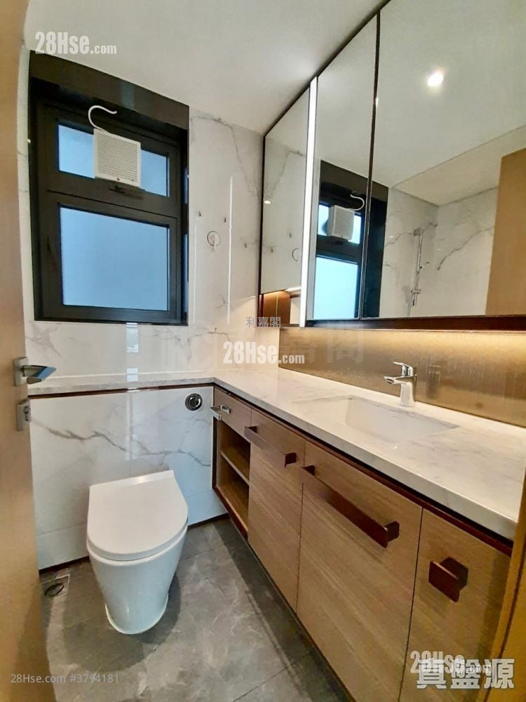 Sol City Sell 3 Bedrooms 726 ft²