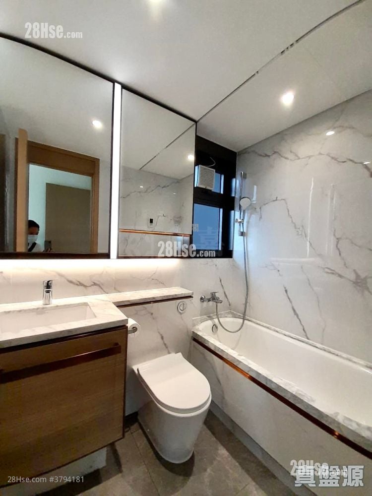 Sol City Sell 3 Bedrooms 726 ft²