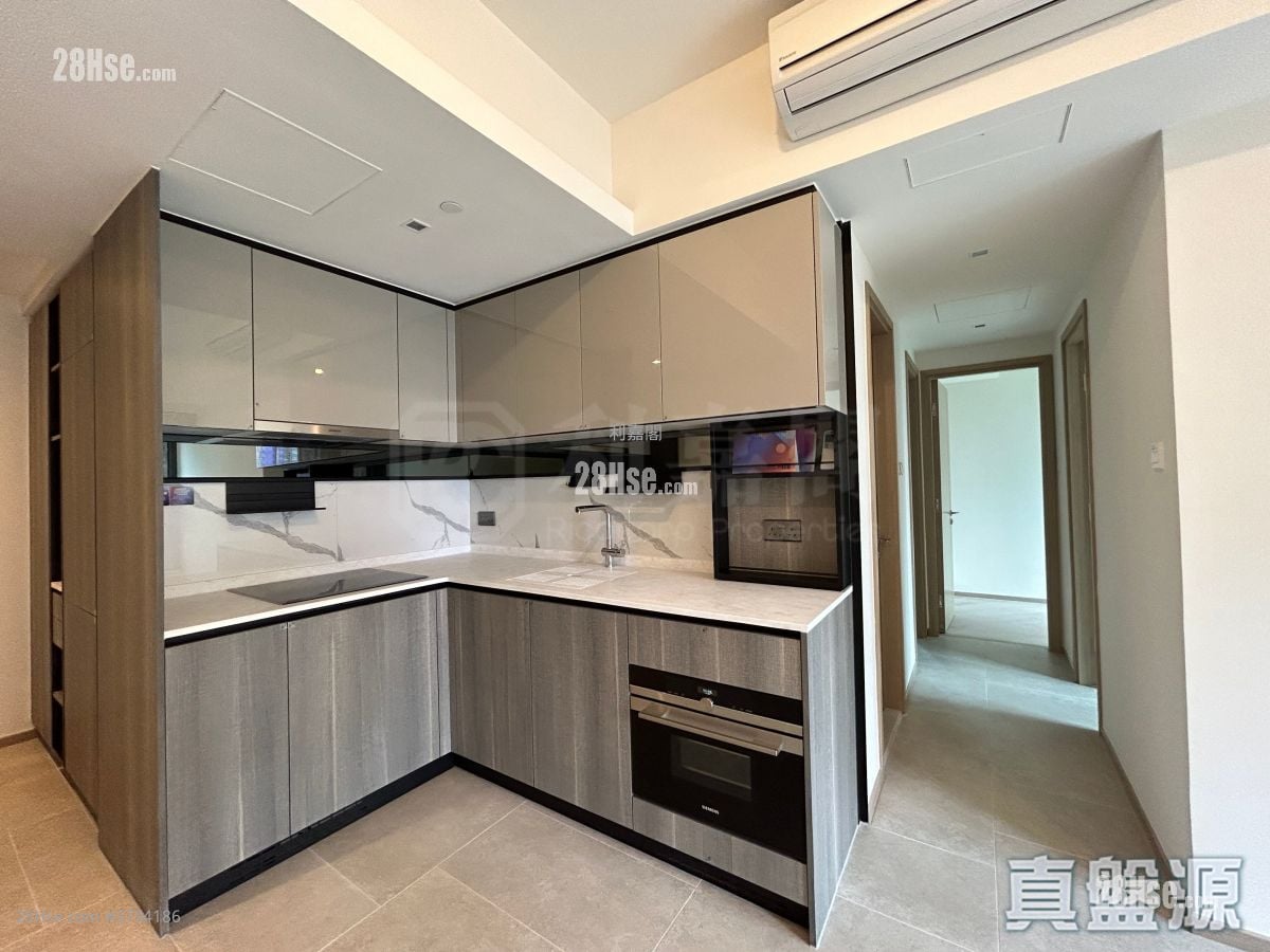 The Yoho Hub Sell 3 Bedrooms 530 ft²