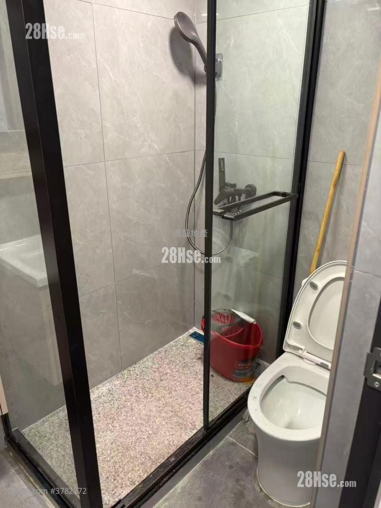 Lee Wah Building Rental Studio , 1 Bathroom 160 ft²