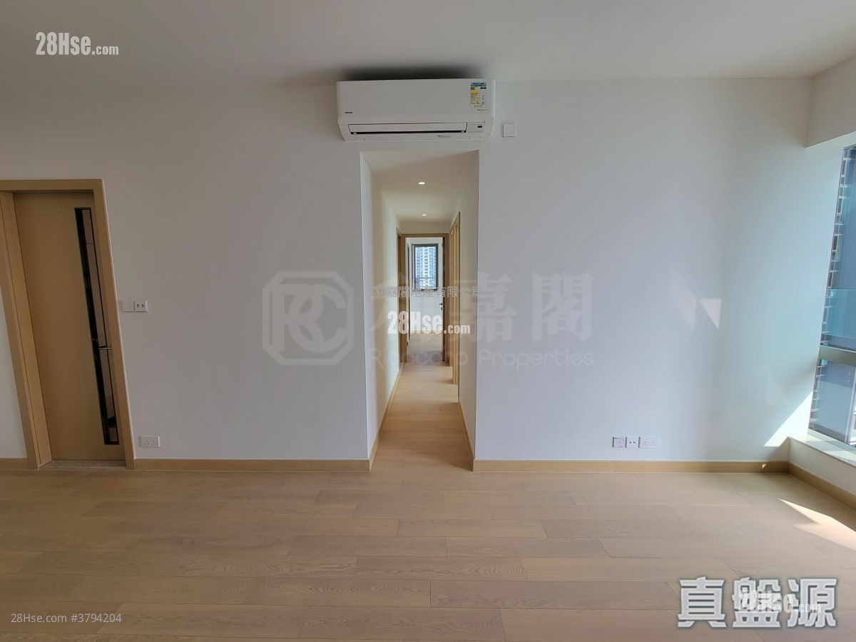 Marini 售盘 3 房 , 2 浴室 770 平方尺