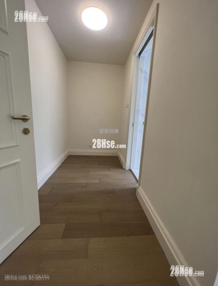 澐瀚 售盘 4 房 , 4 浴室 1,826 平方尺