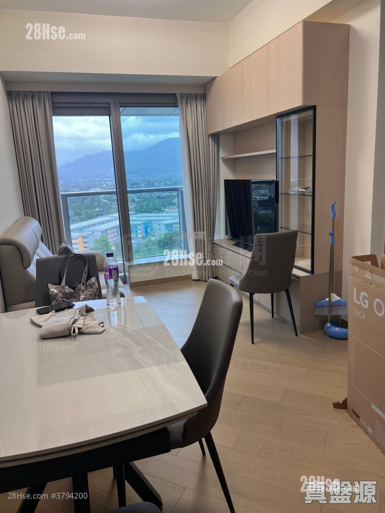 Grand Mayfair  Sell 2 Bedrooms , 1 Bathroom 445 ft²