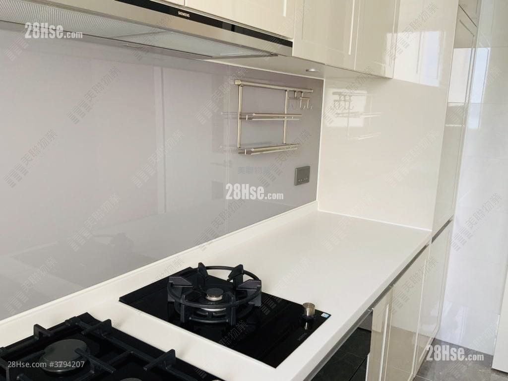 Monterey 租盘 3 房 , 2 浴室 845 平方尺