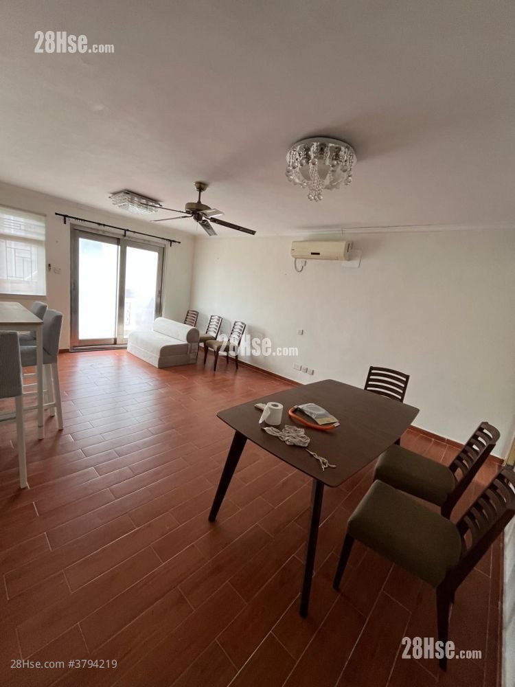 模达新村 租盘 2 房 , 2 浴室 650 平方尺