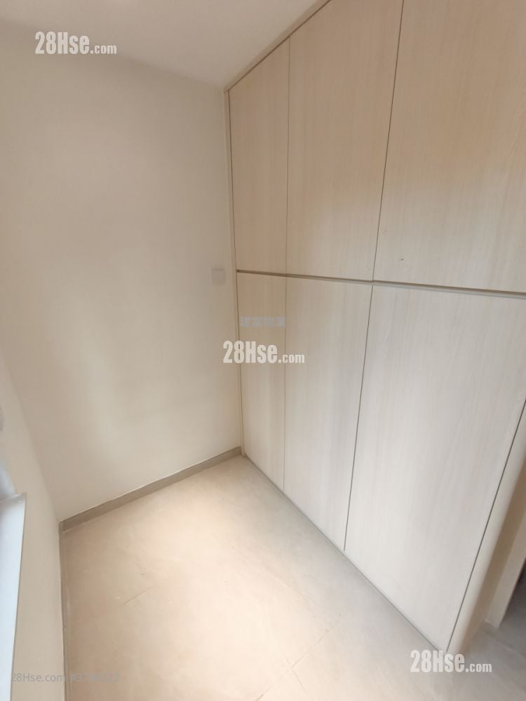 宏发大厦 售盘 2 房 , 1 浴室 269 平方尺