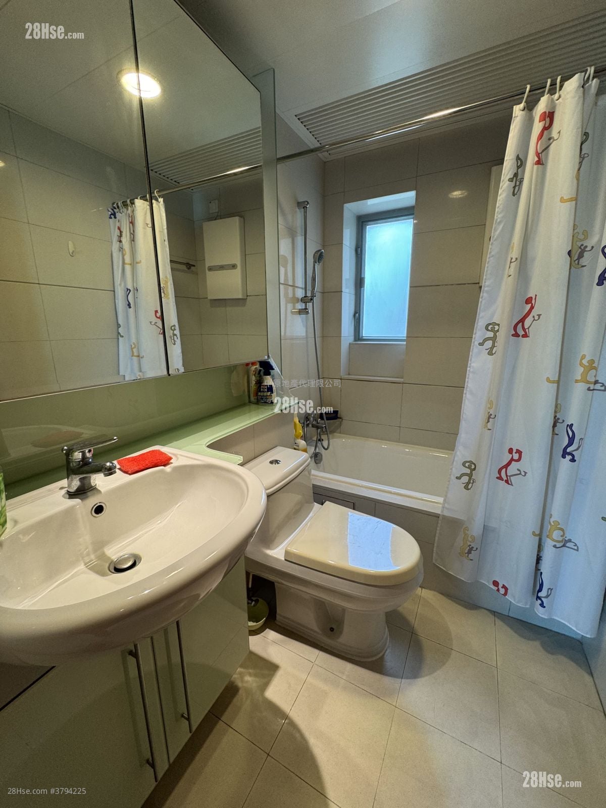 蓝天海岸 售盘 3 房 , 2 浴室 781 平方尺