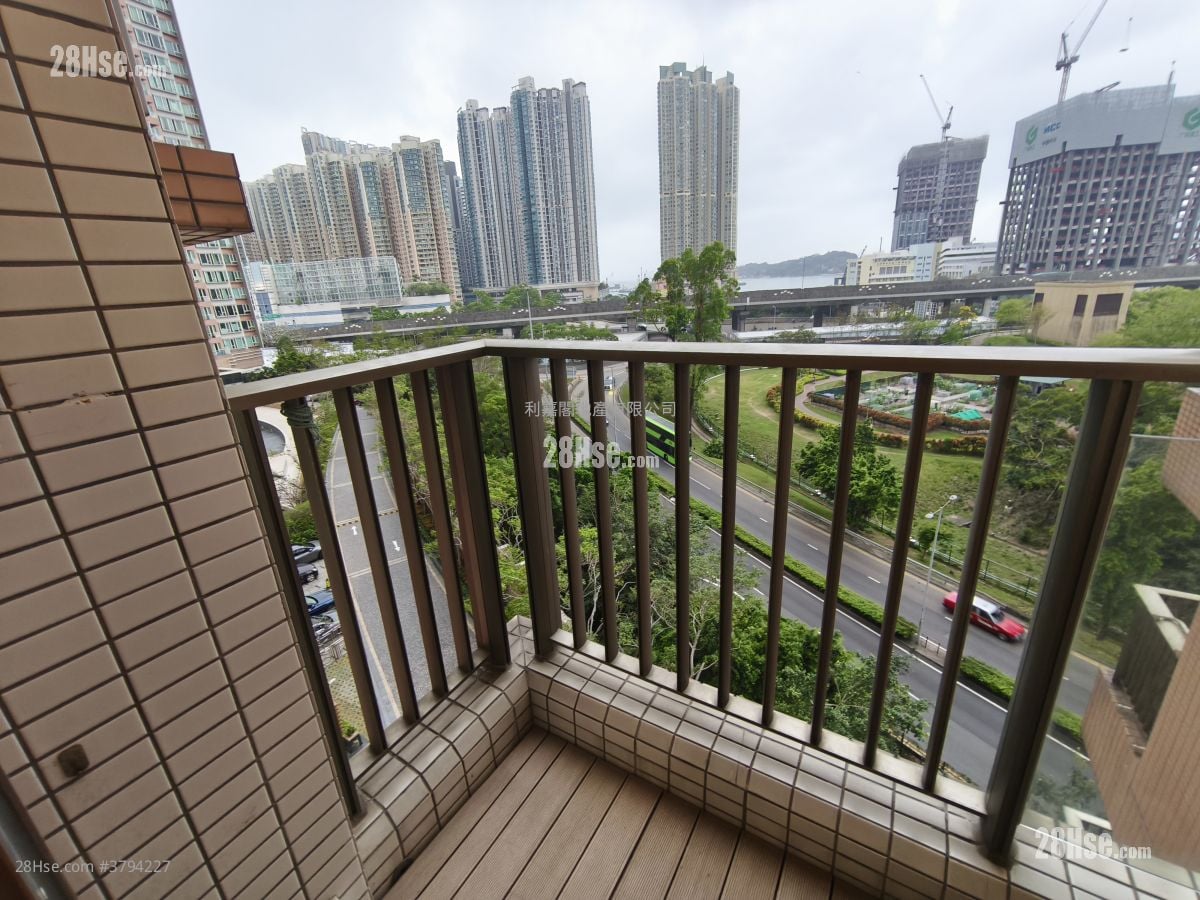 君汇港 租盘 2 房 , 1 浴室 541 平方尺