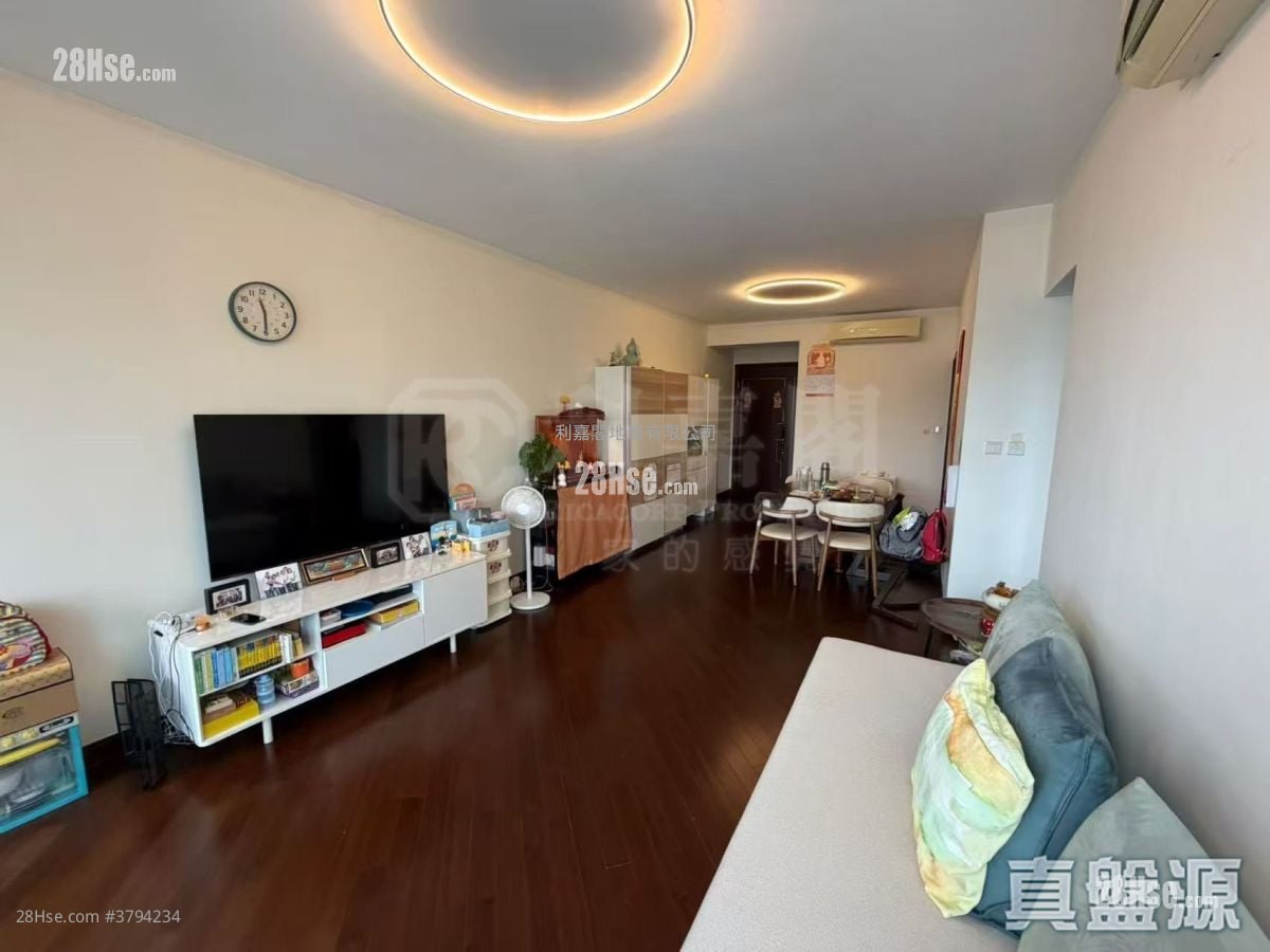 逸珑湾 售盘 3 房 , 3 浴室 1,080 平方尺