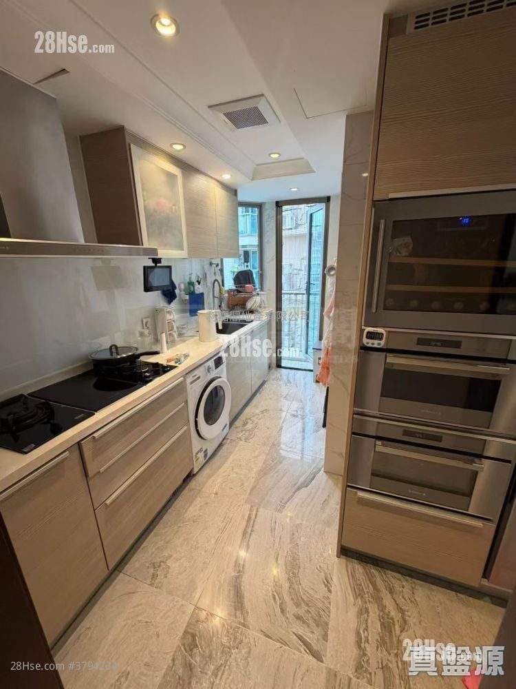 逸珑湾 售盘 3 房 , 3 浴室 1,080 平方尺