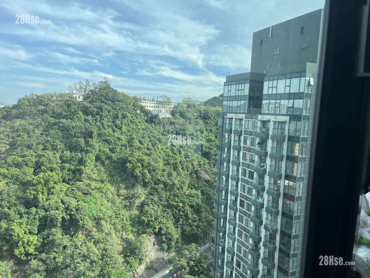 Newton Harbour View Sell 1 Bedroom , 1 Bathroom 404 ft²