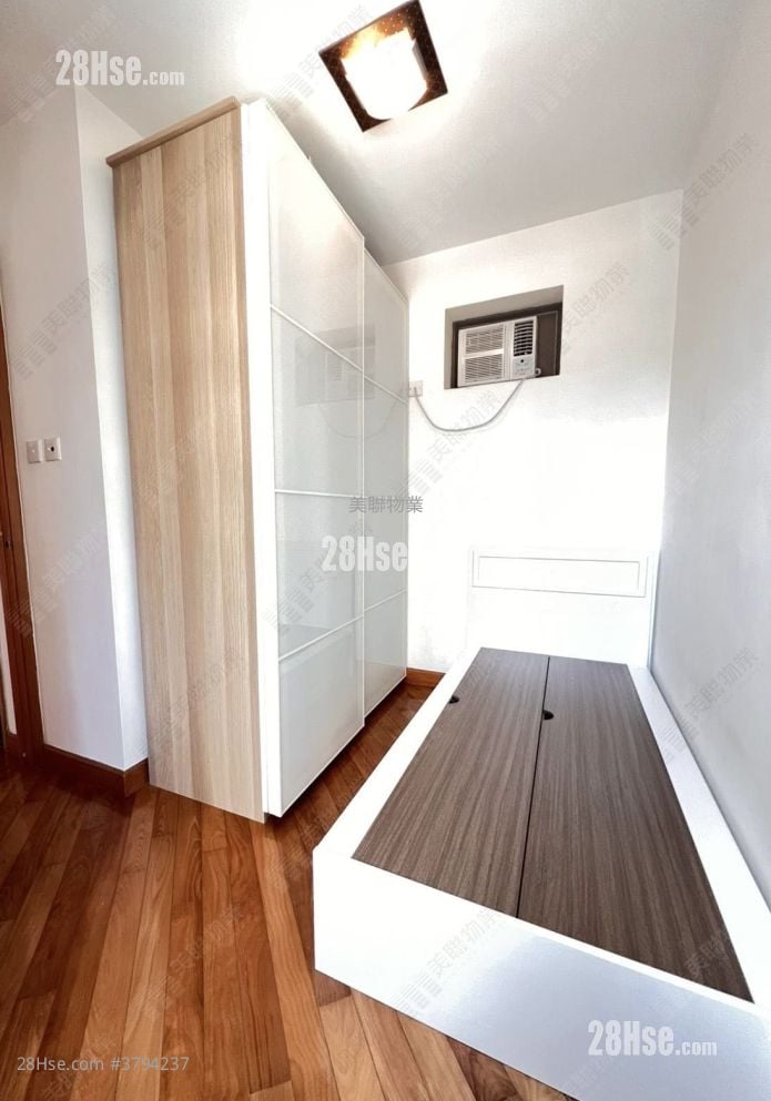 The Grandiose Sell 3 Bedrooms , 1 Bathroom 618 ft²