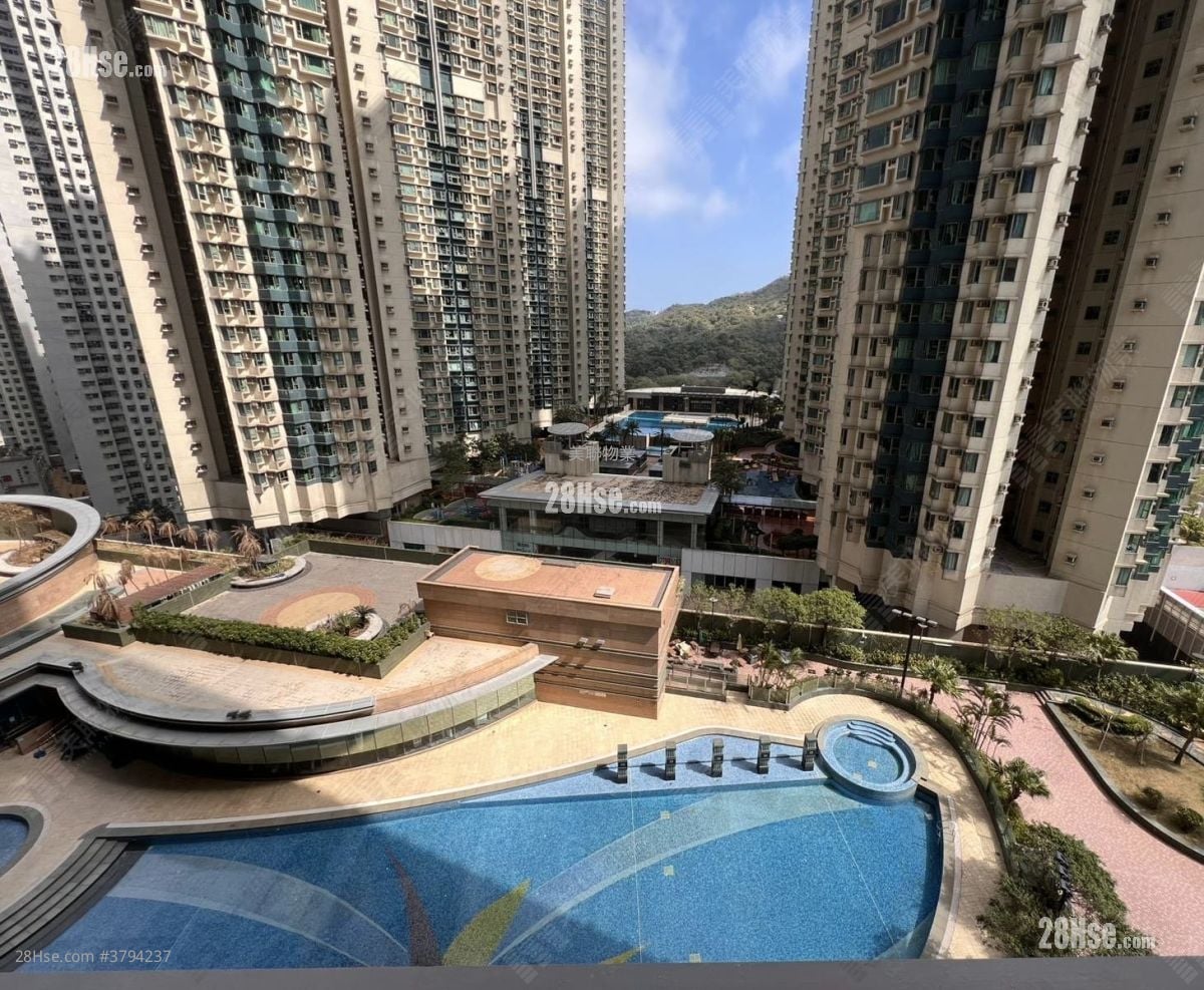 The Grandiose Sell 3 Bedrooms , 1 Bathroom 618 ft²