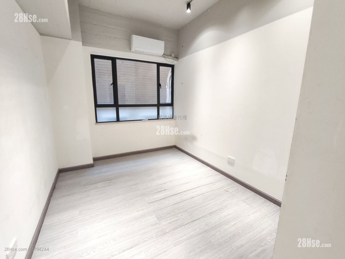 Mai Tak Industrial Building Rental