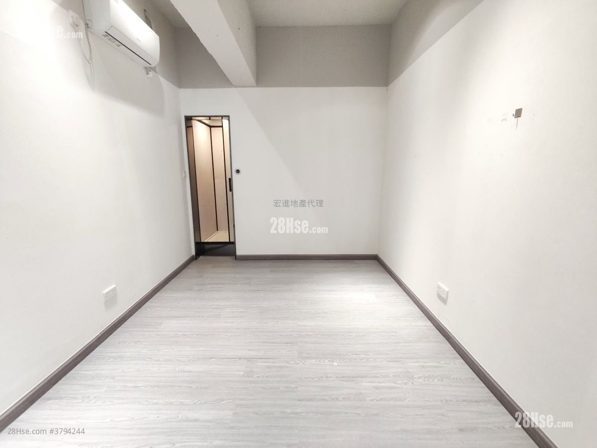 Mai Tak Industrial Building Rental