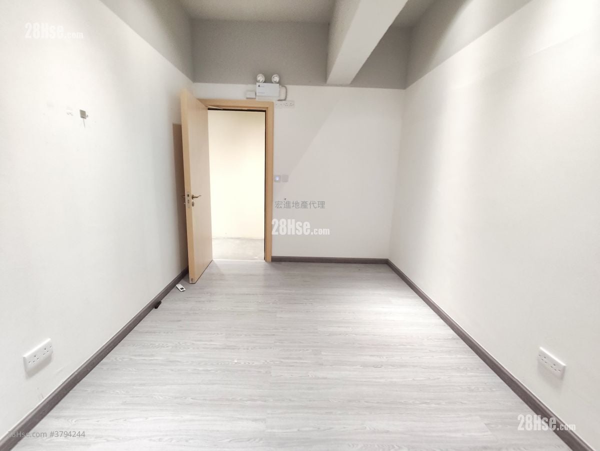 Mai Tak Industrial Building Rental