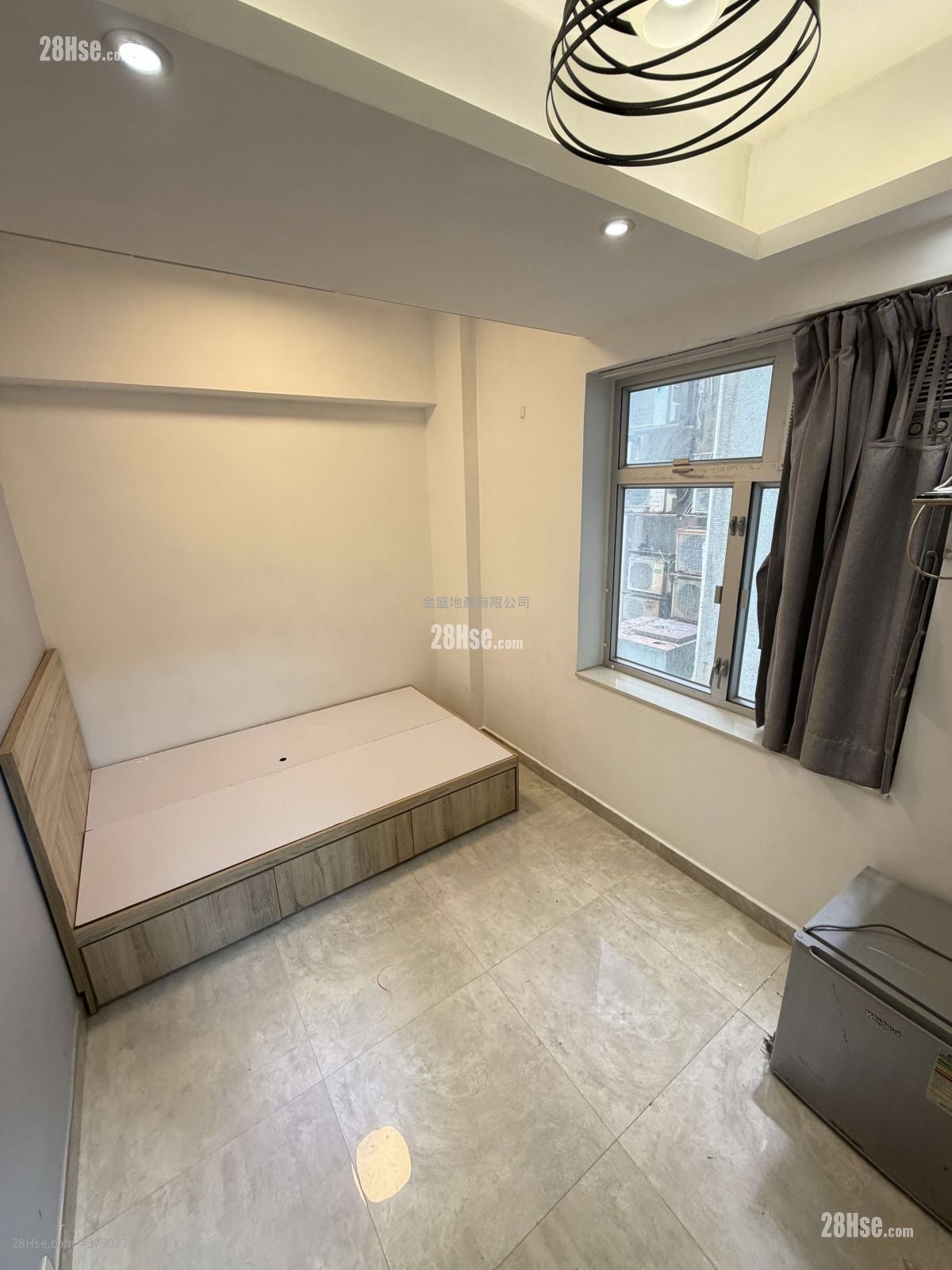 单幢楼房 租盘 1 浴室 140 平方尺