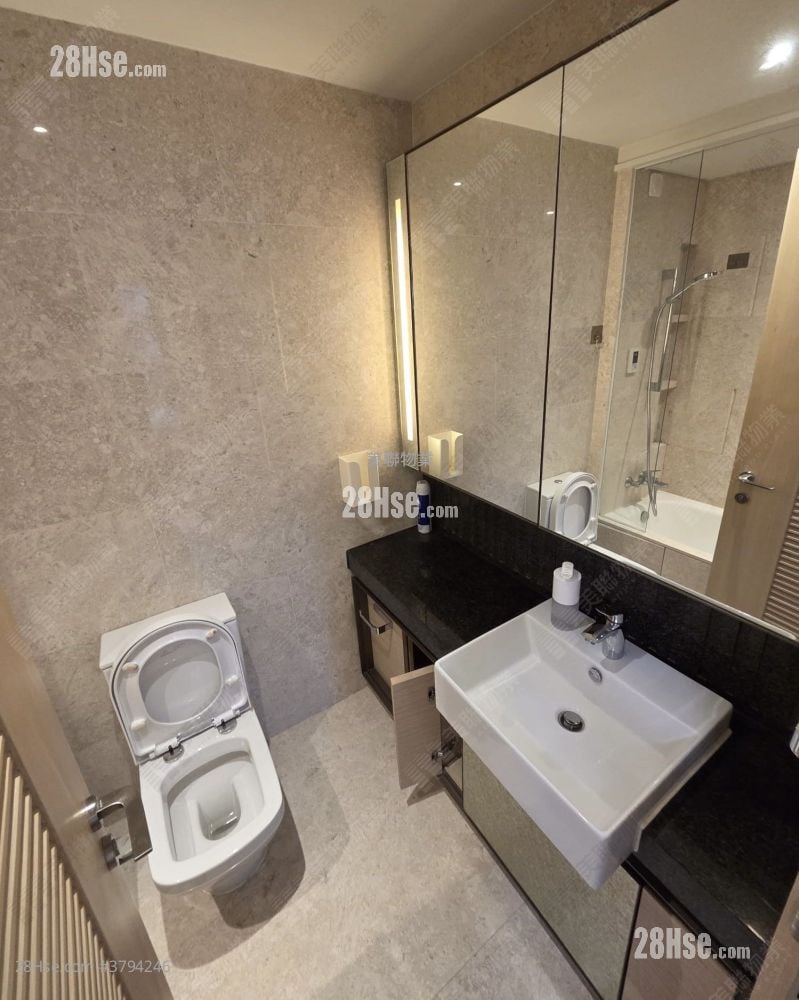 The Papillons Rental 2 Bedrooms , 1 Bathroom 513 ft²