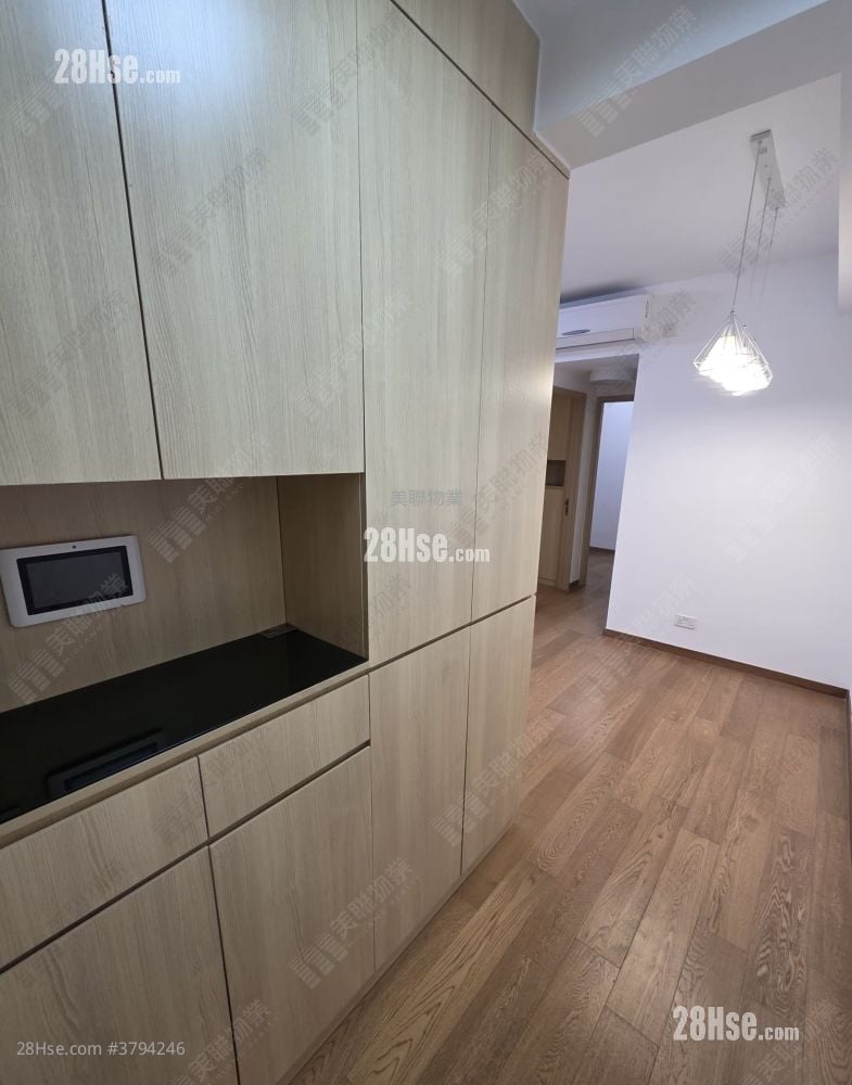 The Papillons Rental 2 Bedrooms , 1 Bathroom 513 ft²