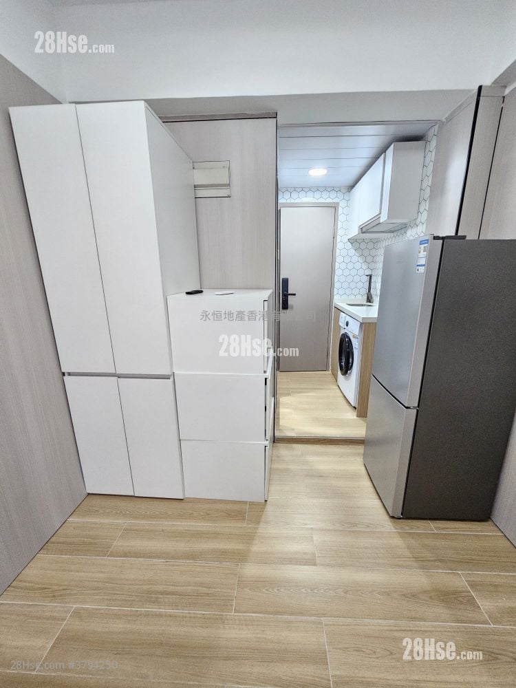 Yee Hing Building Rental 1 Bathroom 160 ft²