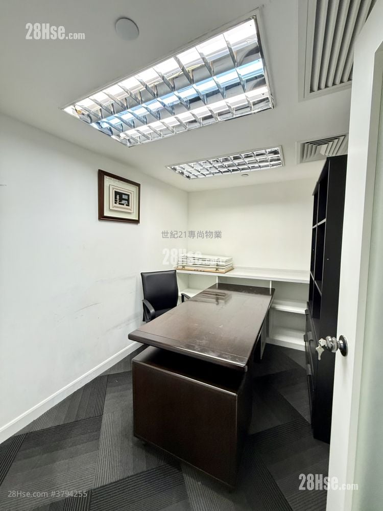 Convention Plaza Office Tower Rental