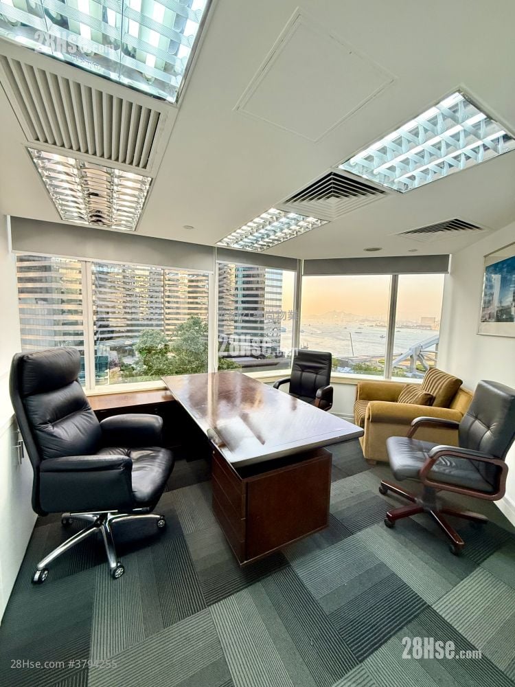 Convention Plaza Office Tower Rental