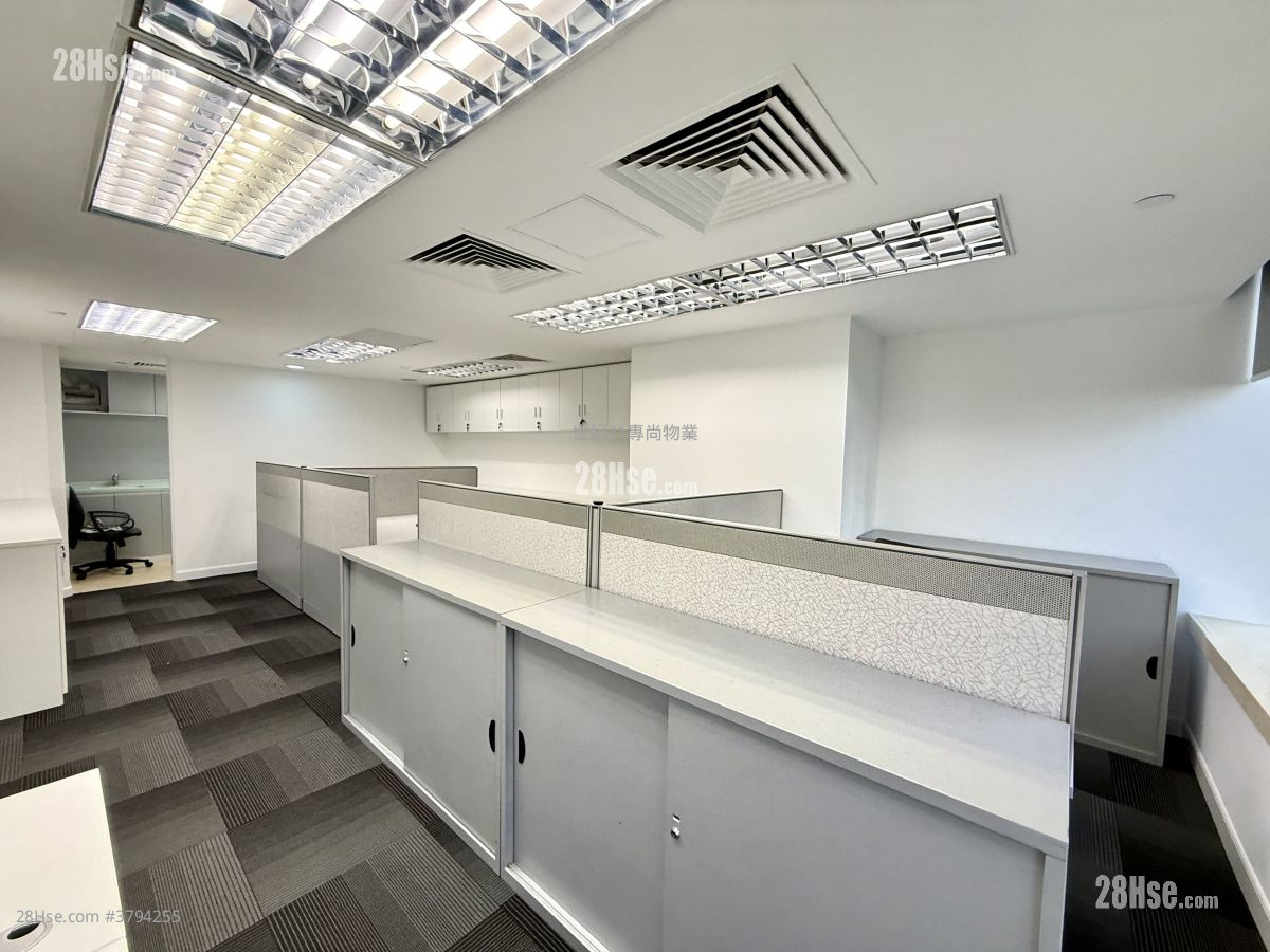 Convention Plaza Office Tower Rental